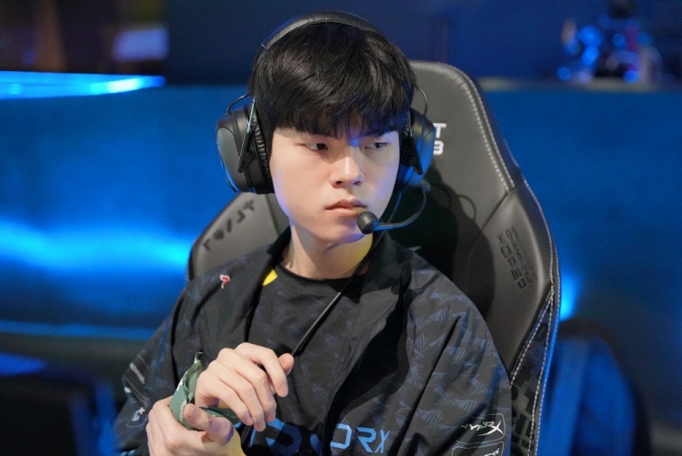 为他们的中 为他们的中